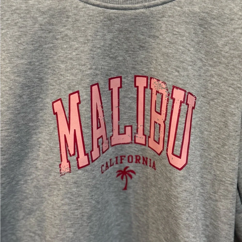 SHEIN BRAND, Gray Distressed Malibu California Sweatshirt, Women's Clothing-SM - Picture 7 of 10